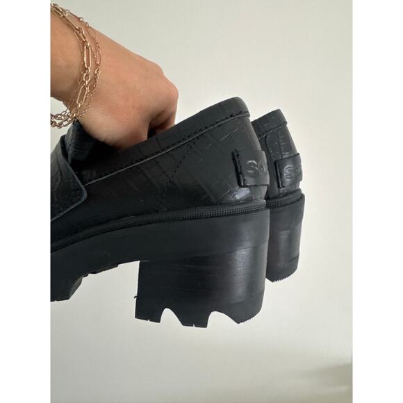 Sorel Joan Now City Loafer Chunky Platform Croc-Embossed in Black - Size 6 - Picture 8 of 8